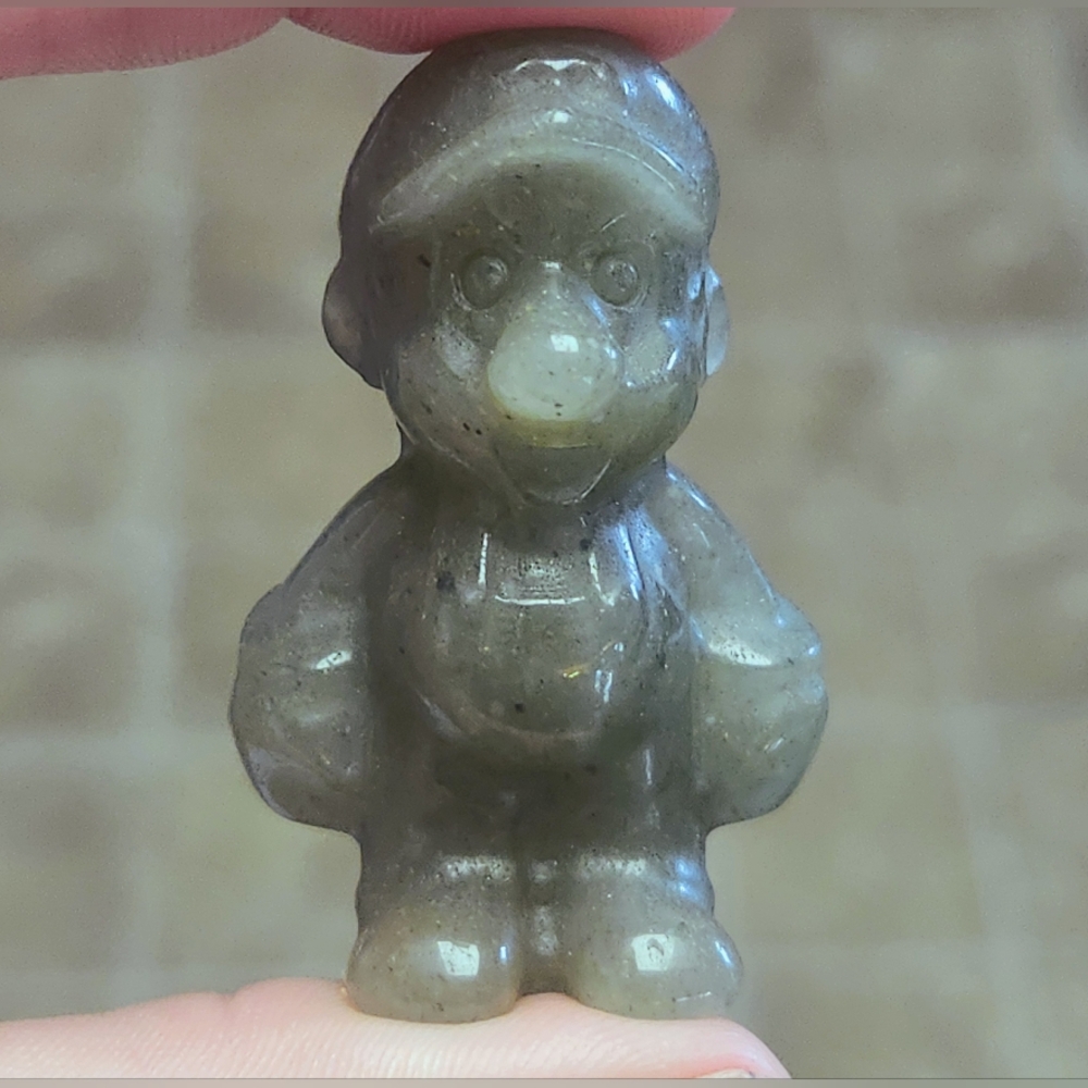 Mario Crystal Carvings. Super Mario Nintendo Carvings - Picture 7 of 8